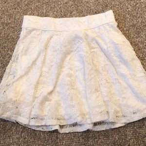 white lace hollister skirt